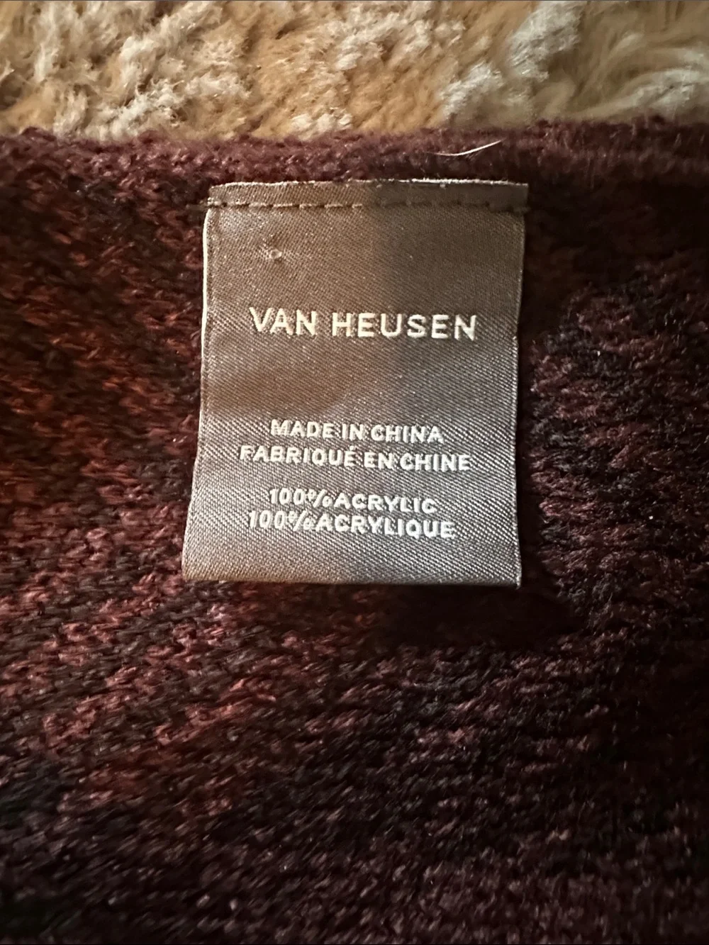 🆕 Van Heusen Fringed Knit Scarf in Deep Burgundy